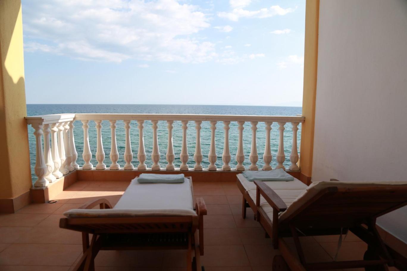 George & Katerina Houses Paralia Dionysiou Exteriér fotografie